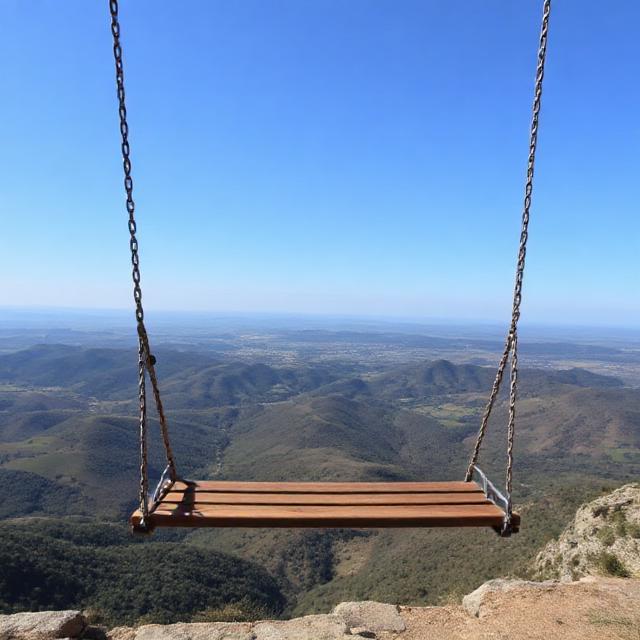 Baloiço da Serradela Serra da Cabreira